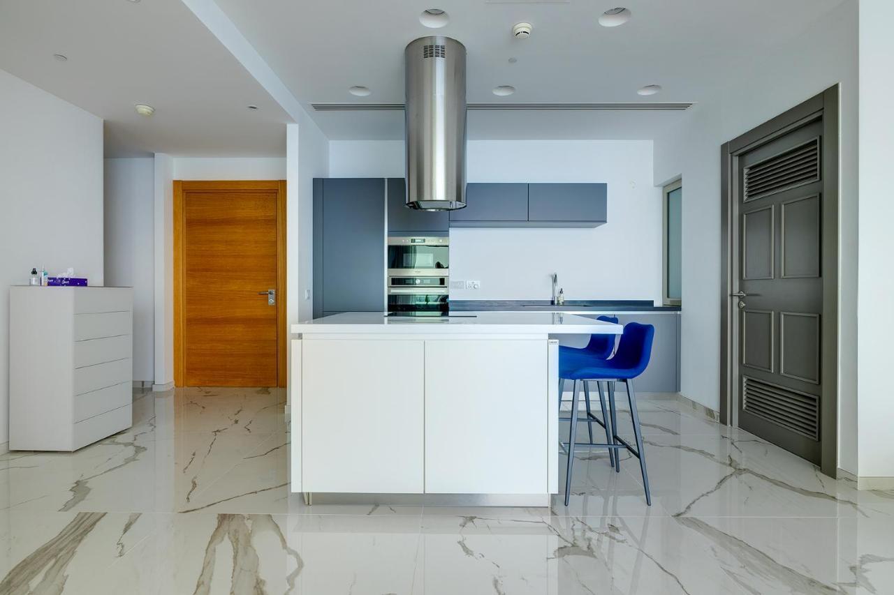 Super Luxury Apartment In Tigne Point, Amazing Sea Views 斯利马 外观 照片