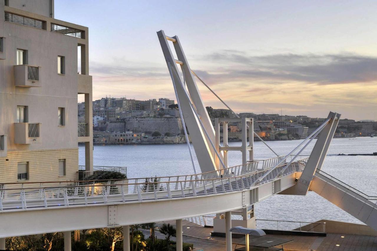 Super Luxury Apartment In Tigne Point, Amazing Sea Views 斯利马 外观 照片